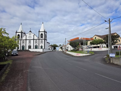 Terreno Urbano Junto à Igreja Histórica de Bandeiras - foto 2