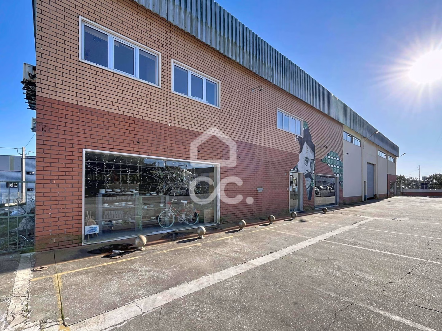 Armazém na Zona Industrial de Caldas da Rainha - foto 1