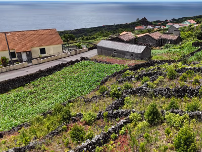 Terreno com Vista Mar e Elevado Potencial Turístico - foto 2