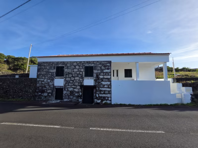Moradia T2 Renovada no Guindaste, Candelária, Madalena (Pico) - foto 2